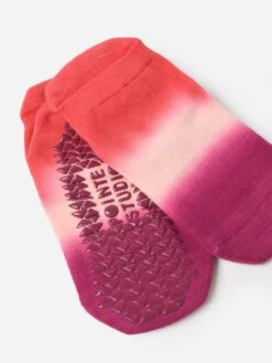 Pointe Studio Women's Wyatt Full Foot Grip Socks