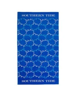 Southern Tide Skipjack Geo Beach Towel