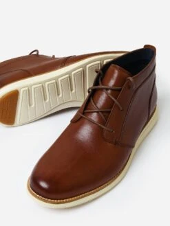 Cole Haan Men's ØriginalGrand Chukka Boot -Every Wear Shop C28213xWOODBERRYLEATHERIVORYxAlt3 78008708