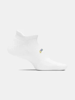 Feetures High Performance Cushion No Show Tab Socks