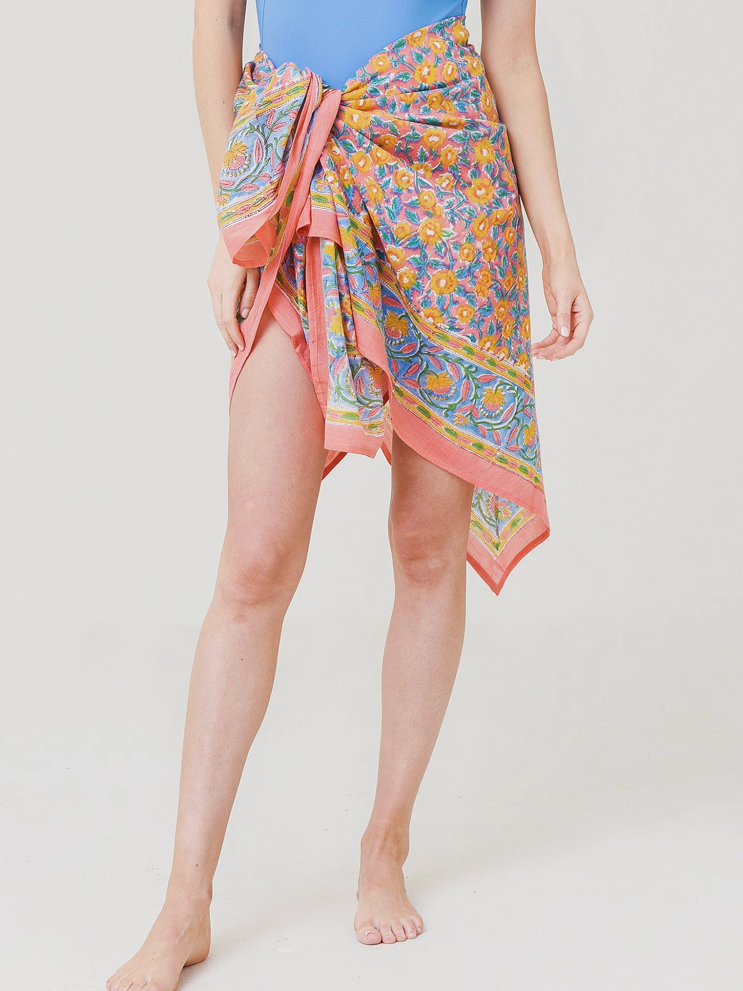 Sunshine Tienda Women's Tiki Island Sarong 1 Sunshine Tienda Women's Tiki Island Sarong