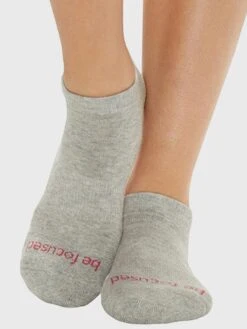 Sticky Be Socks Women's Grip Sock -Every Wear Shop STICKY BE SOCKSxBEFOCUSEDHEATHERDUSTxPrimary 35939059