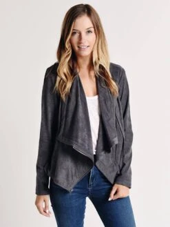 Cupcakes And Cashmere Holt Jacket