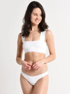 L Space Women's Parker Bikini Top 19 L Space Women's Parker Bikini Top -Every Wear Shop sbs 9740 copy 54fa1e1b 9912 4c22 bce1 b9a9774e584c