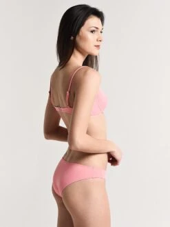 Solid & Striped The Eva Bikini Top 7 Solid & Striped The Eva Bikini Top -Every Wear Shop ws 2082 1529 flamingoalt1